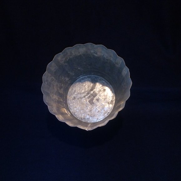 Galvanized Metal Rustic Plant/Flower Pot/Vase By Por La Mar Nursery 6"H 6"O 5.7B - Picture 4 of 5